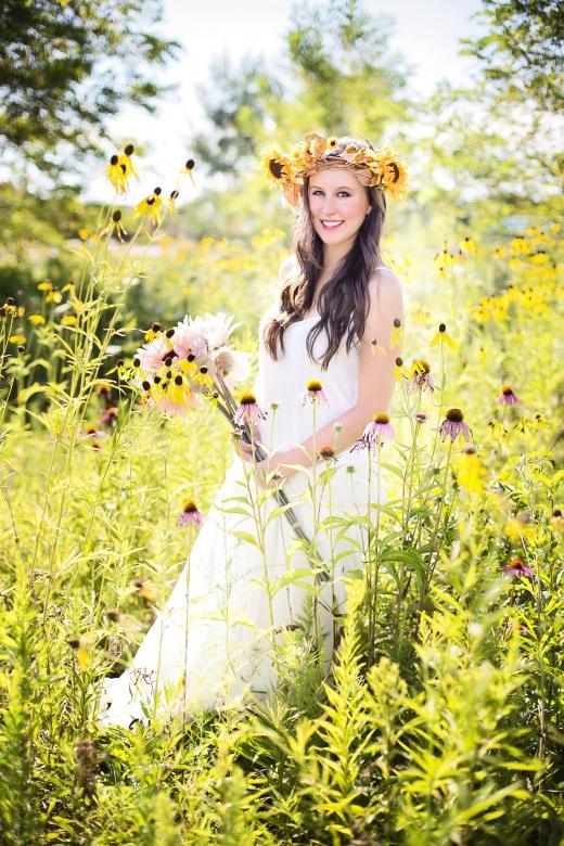Free stock image of Portrait in the Garden created by Pixabay