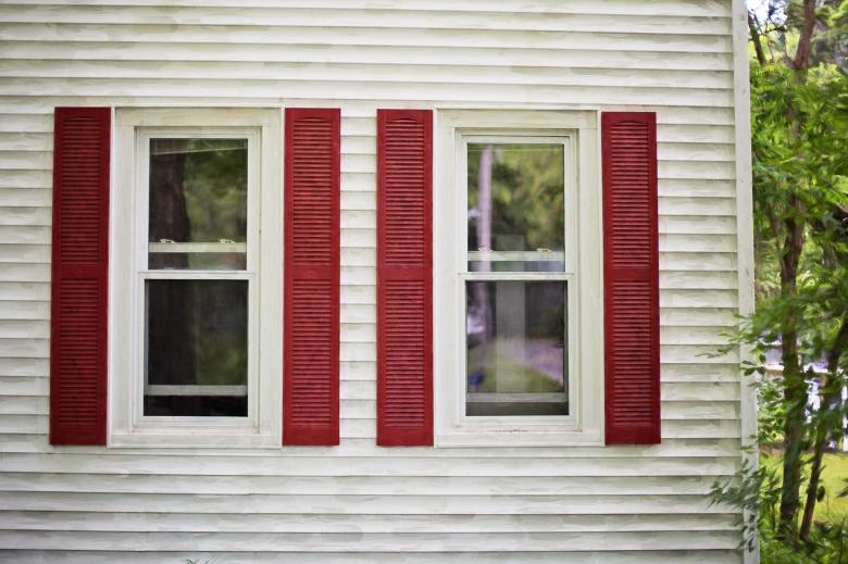 Free stock image of Red Shutters created by Pixabay