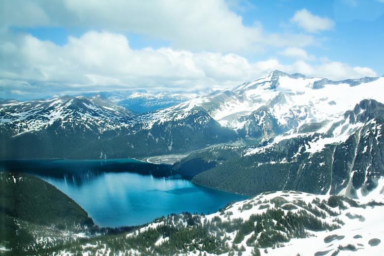 Free stock image of Mountain Range created by Pixabay