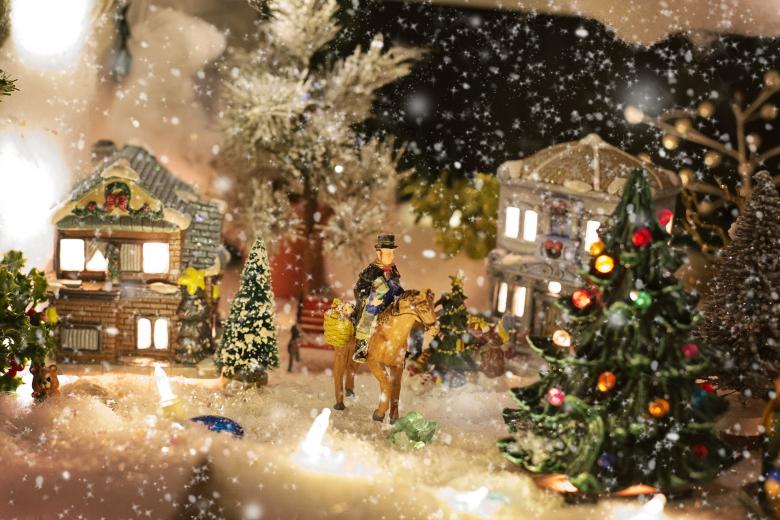 Free stock image of Christmas Village created by Pixabay