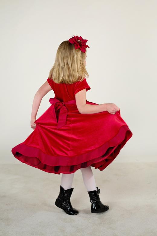 Free stock image of Cute Little Girl created by Pixabay