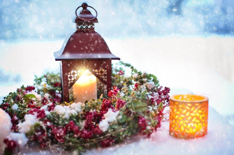 Free stock image of Lantern and Candles at Christmas created by Pixabay