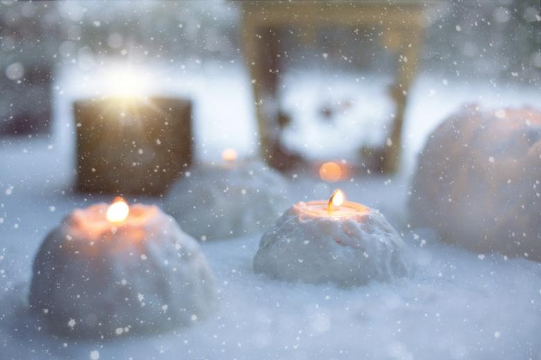 Free stock image of Candle Light In Winter created by Pixabay