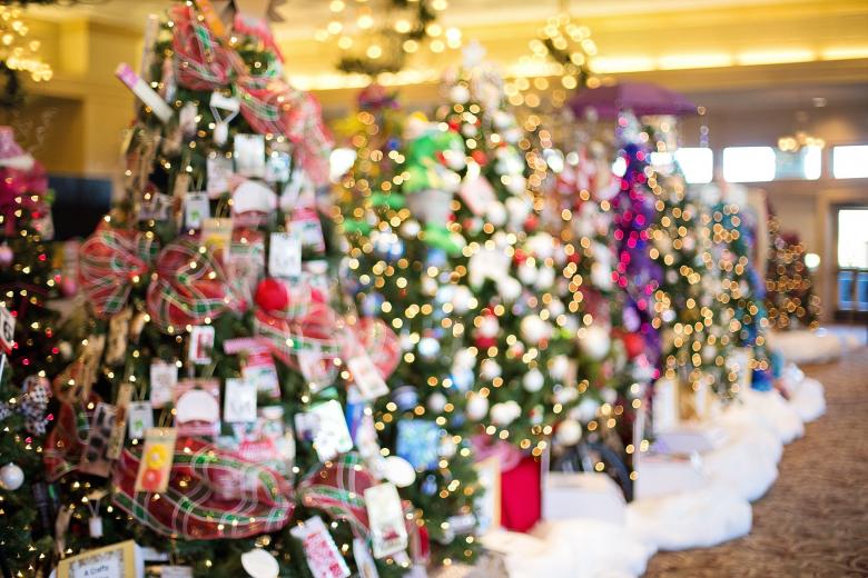 Free stock image of Christmas Decorations created by Pixabay