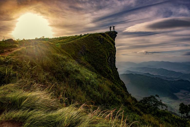 Free stock image of Ladies on the Top created by Pixabay