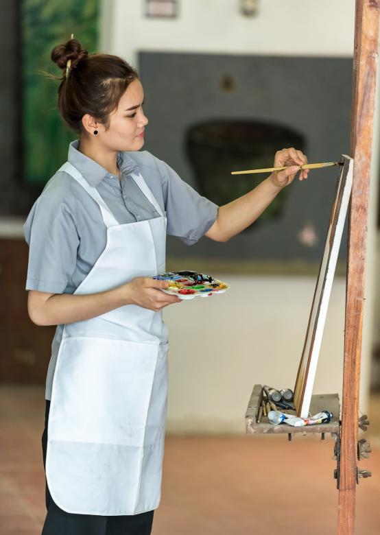 Free stock image of Artist Painting created by Pixabay