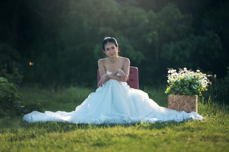 Free stock image of Portrait of a Bride created by Pixabay
