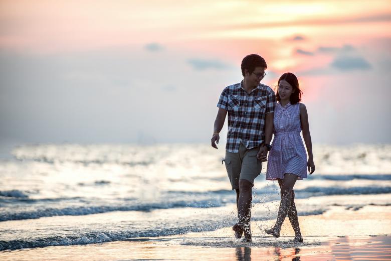 Free stock image of Romance on the Beach created by Pixabay