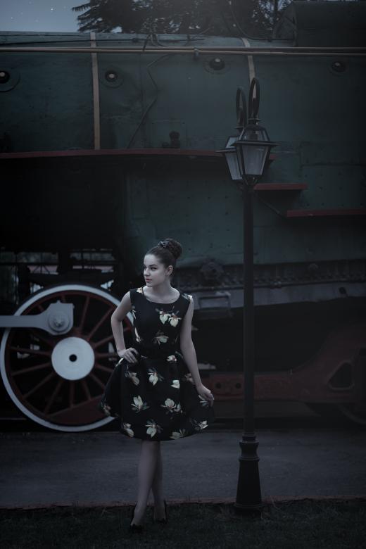Free stock image of Girl on the Station created by Pixabay