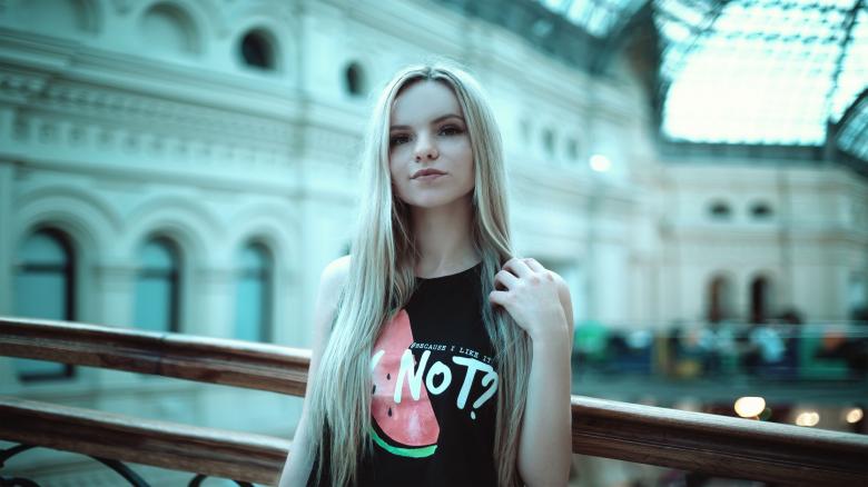 Free stock image of Blonde Lady created by Pixabay