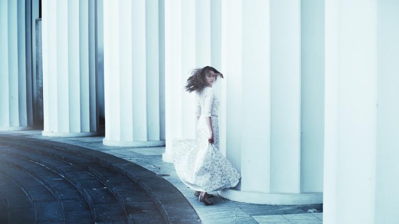 Free stock image of The Lady in White created by Pixabay