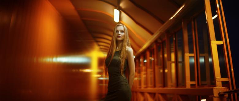 Free stock image of Girl with Nice Dress created by Pixabay