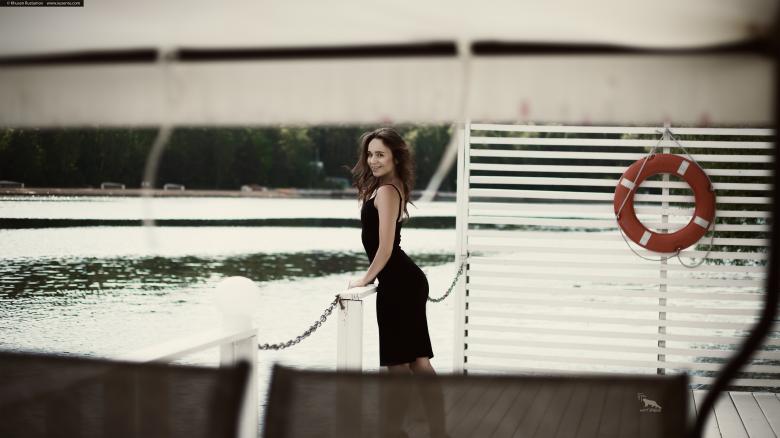 Free stock image of Girl on the Pier created by Pixabay