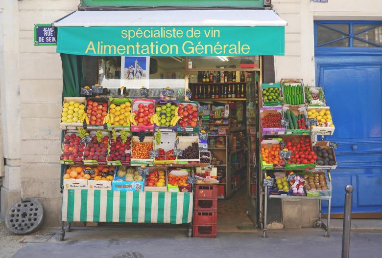Free stock image of Fruit Shop created by Pixabay