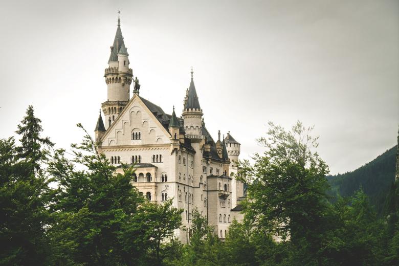 Free stock image of Old Magnificent Castle created by Pixabay