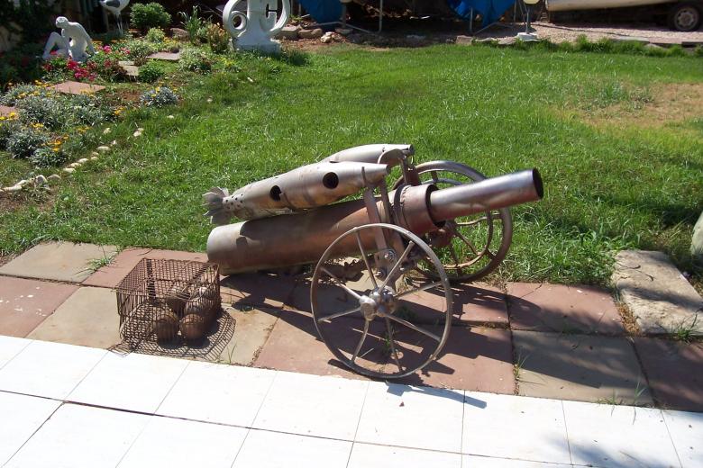 Free stock image of Old Cannon created by Shimon Drory