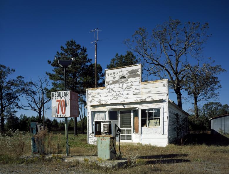 Free stock image of Old Petrol Station created by Pixabay