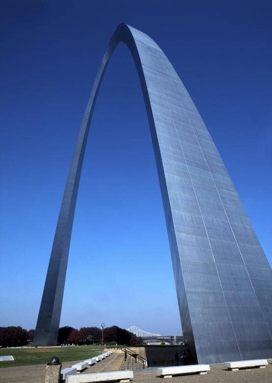 Free stock image of St Louis Arch created by Pixabay