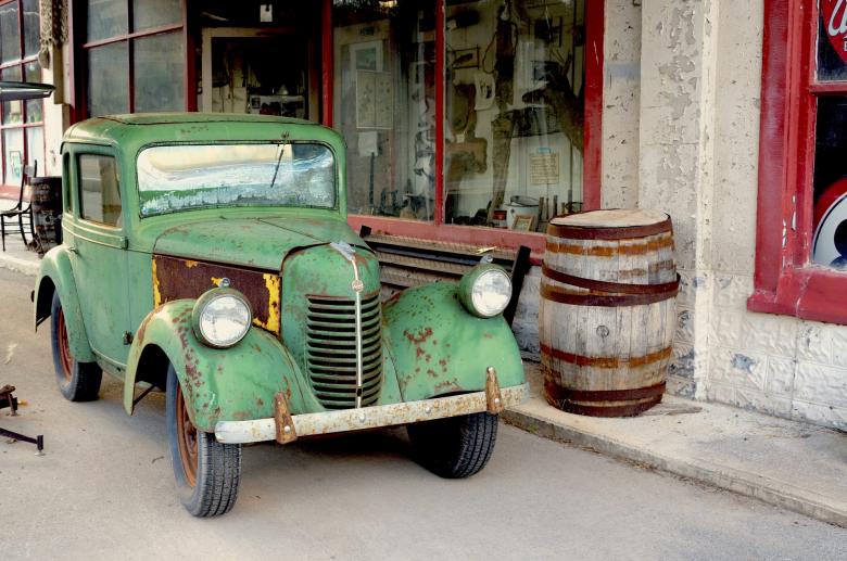 Free stock image of Old Auto created by Pixabay