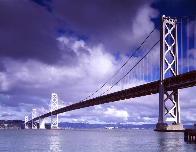 Free stock image of Long Bridge created by Pixabay