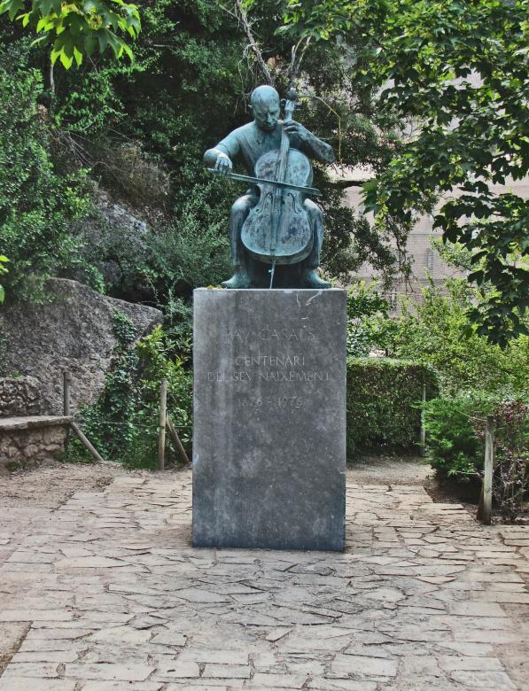 Free stock image of Pav Casals created by Pixabay