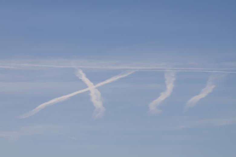 Free stock image of Contrail on the Sky created by Pixabay
