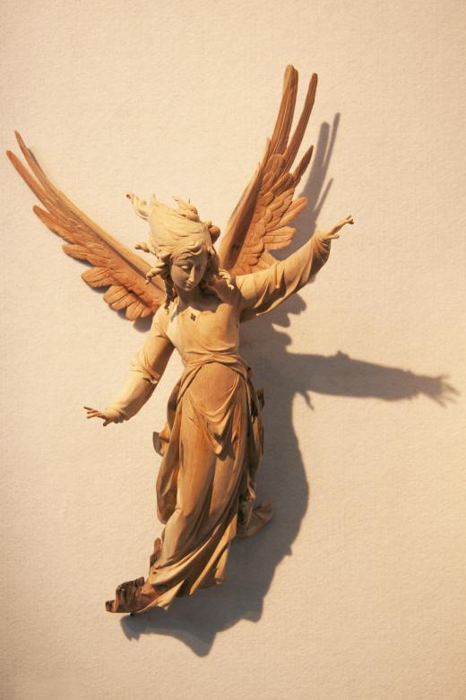 Free stock image of Angel Figure created by Pixabay