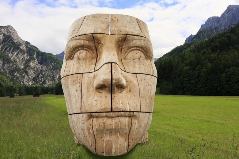 Free stock image of Carved Head created by Pixabay