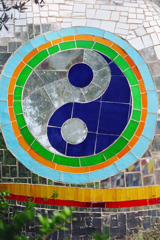 Free stock image of Niki De Saint Phalle created by Pixabay