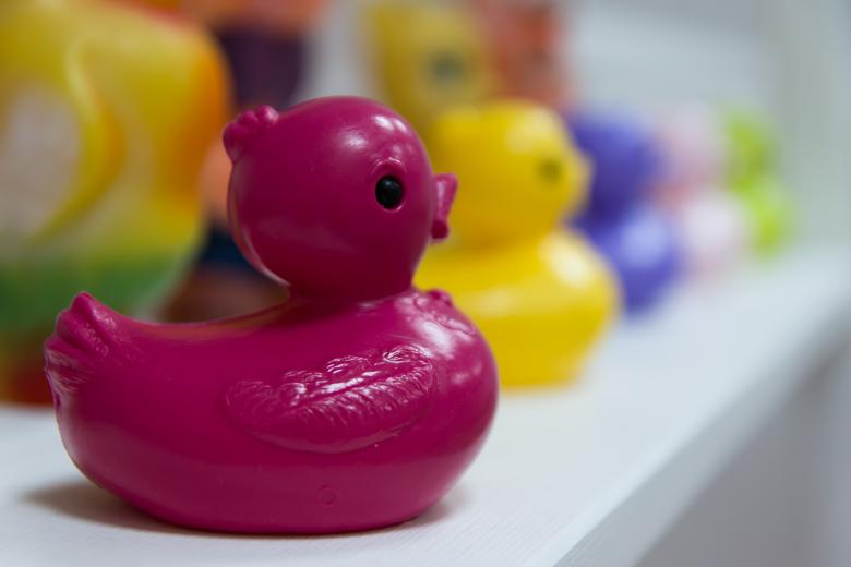 Free stock image of Duck Figure created by Pixabay