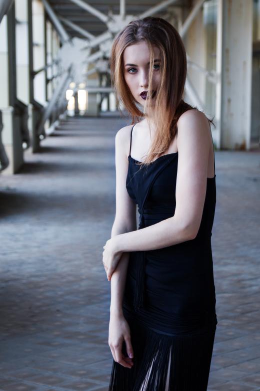 Free stock image of Girl in Black created by Pixabay
