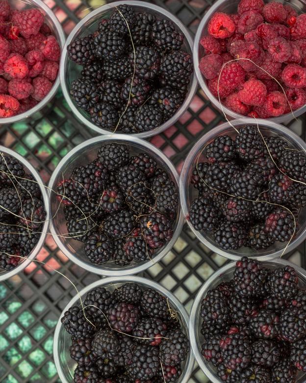 Free stock image of Bunch of Berries created by Pixabay
