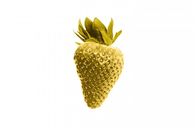 Free stock image of Golden Strawberry created by Pixabay