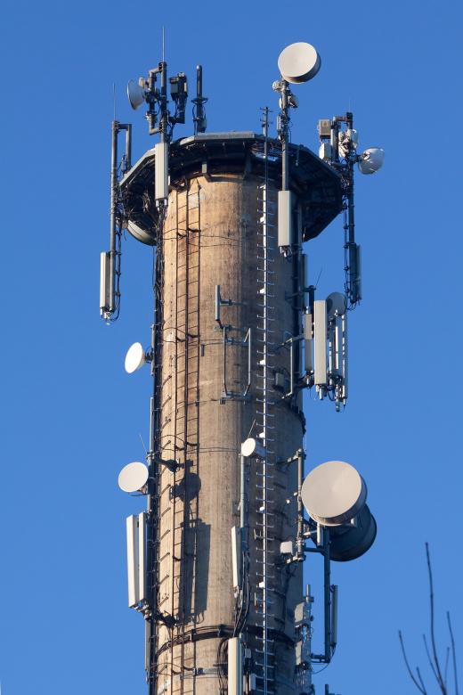 Free stock image of Radio Mast created by Pixabay