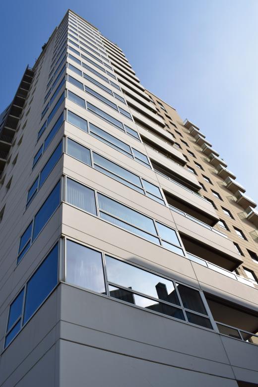 Free stock image of Buildings in the City created by Andrés Membrive