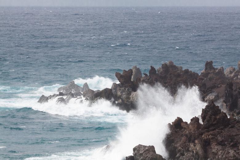 Free stock image of Wavy Water created by Pixabay