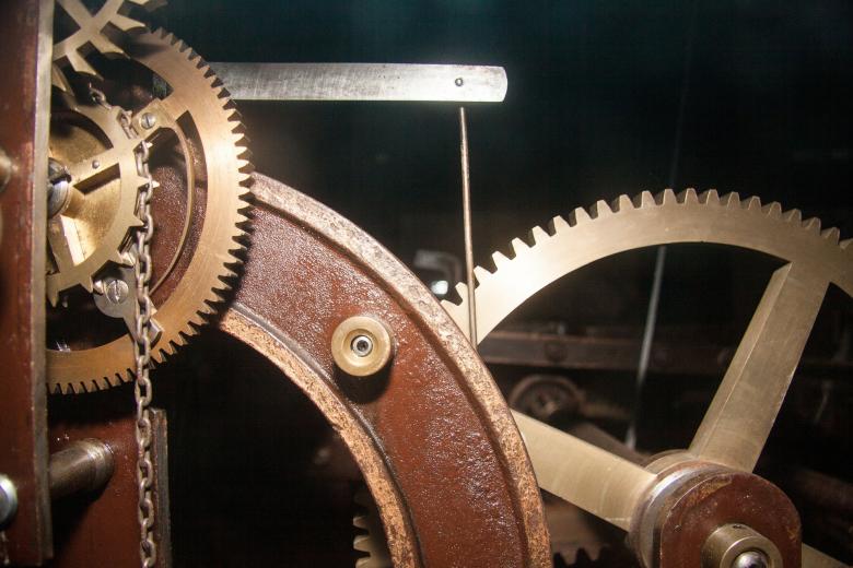 Free stock image of Working of a Clock created by Pixabay