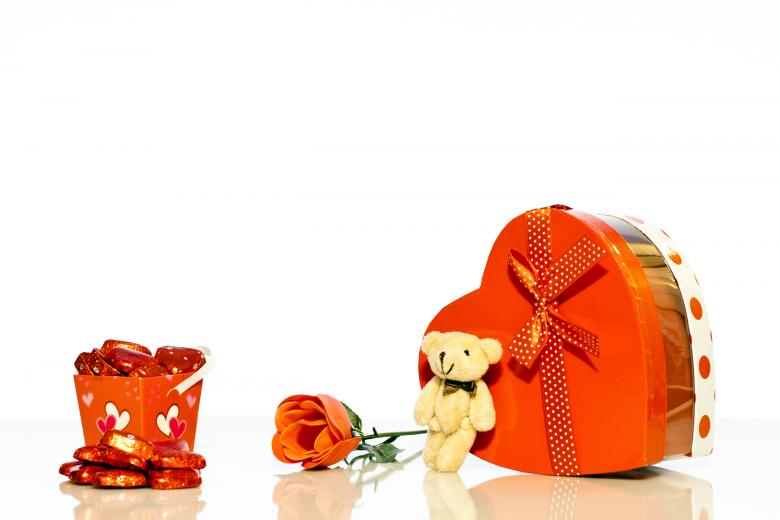 Free stock image of Bag and gift box created by Geoffrey Whiteway