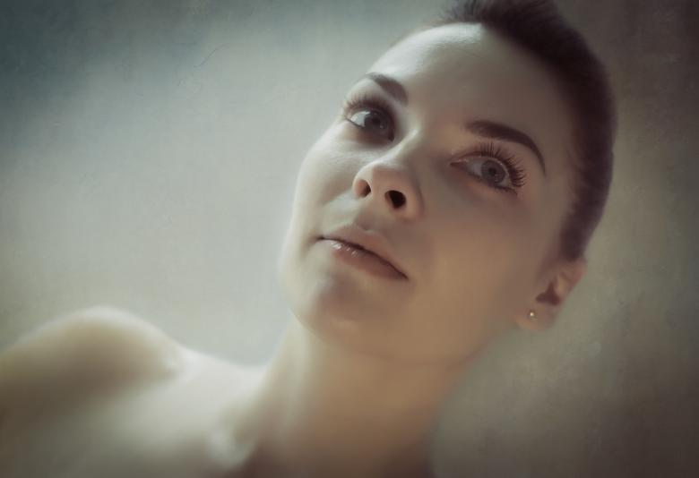Free stock image of Beautiful Lady created by Pixabay