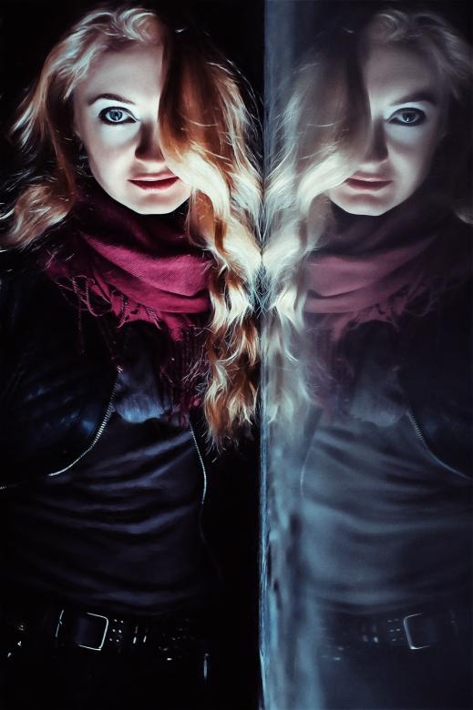 Free stock image of Reflection of a Blonde created by Pixabay