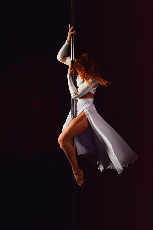 Free stock image of Pole Dance created by Pixabay