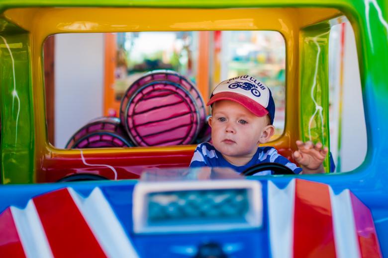 Free stock image of Kid in the Park created by Pixabay
