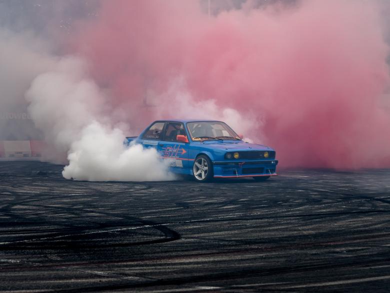 Free stock image of BMW created by Pixabay