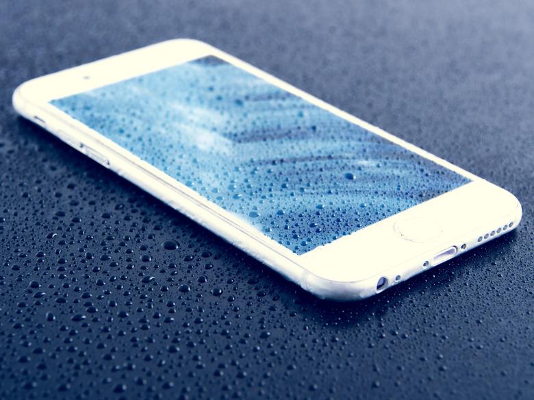 Free stock image of Drops on the White Mobile created by Pixabay