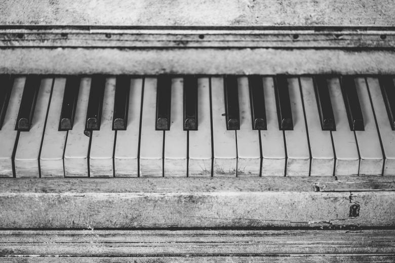 Free stock image of Old Wooden Piano created by Pixabay