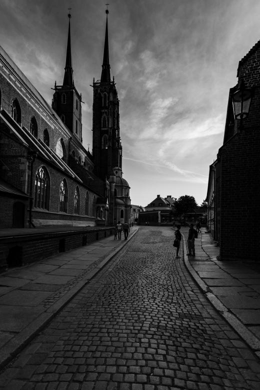 Free stock image of Street in Poland created by Pixabay