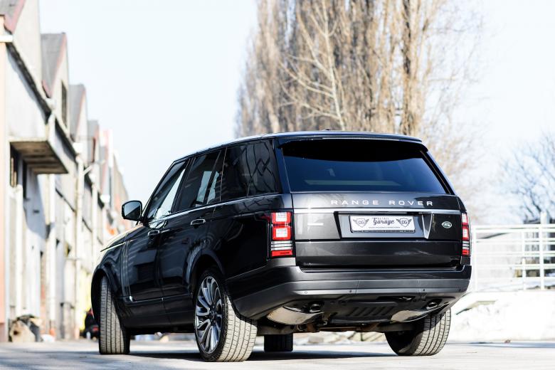 Free stock image of Range Rover in the Sun created by Pixabay