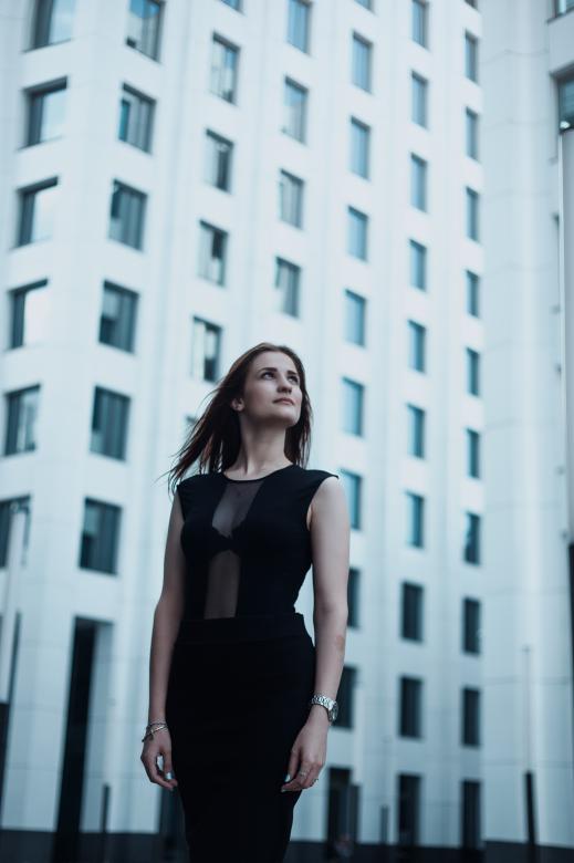 Free stock image of Business Lady created by Pixabay