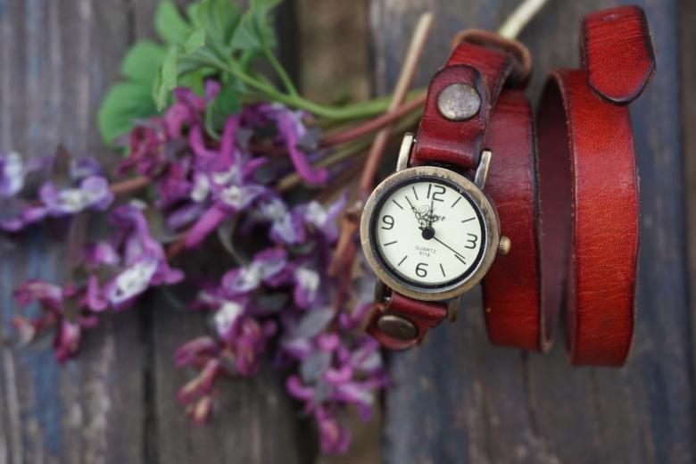Free stock image of Vintage Watch created by Pixabay