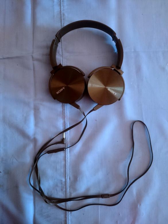 Free stock image of Sony Headset created by febri nura tarigan